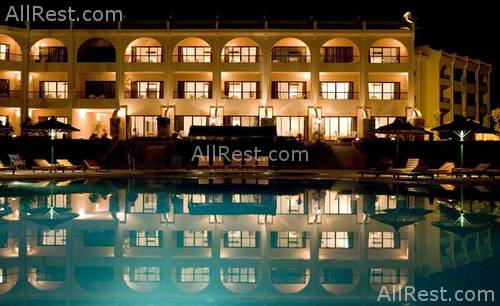 Flamenco Beach Resort 4